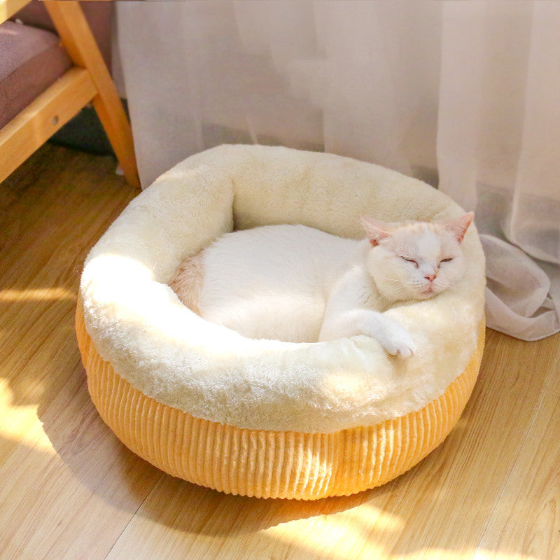 Four Seasons Enclosed Cat Bed
