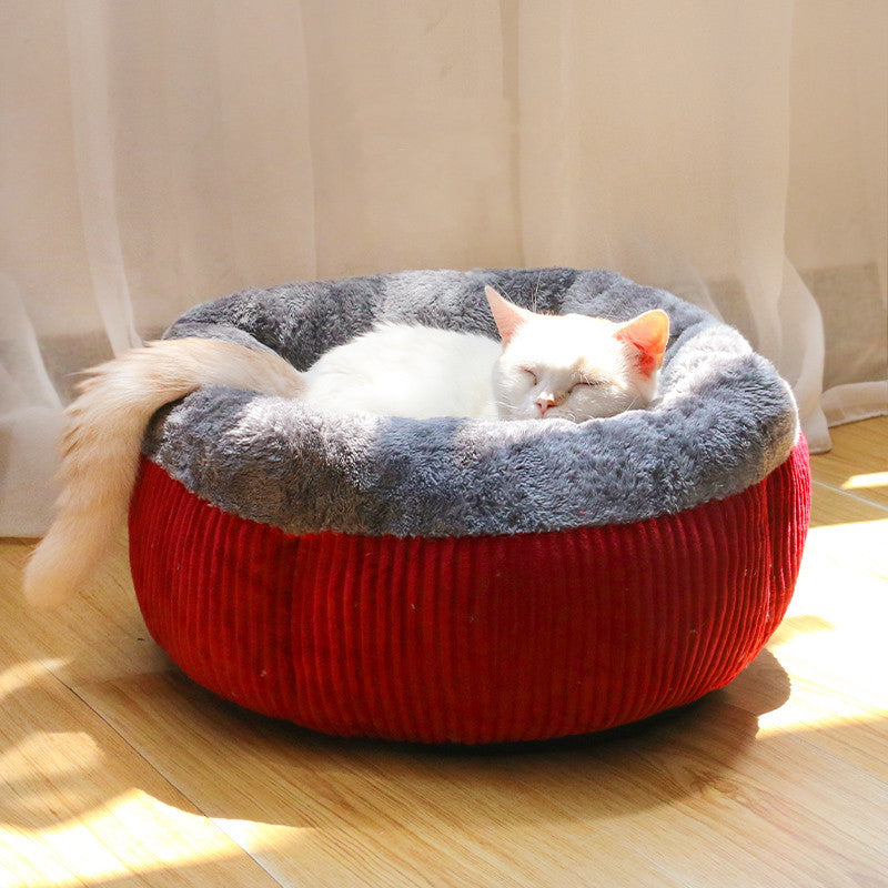Four Seasons Enclosed Cat Bed